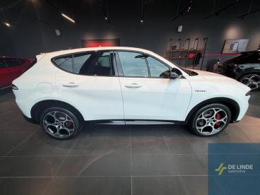 SPOTICAR Alfa Romeo Tonale Mild-hybrid Veloce Occasions - Hatchback Hybride Blanc - Aartselaar - 1200392986_4