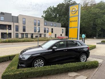 SPOTICAR Audi A3 Business Edition Advanced 30 Tfsi Dsg7 110pk *zete Occasions - Berline Essence Noir - Laakdal - 400361734_4