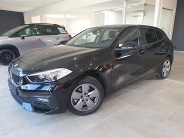 SPOTICAR Bmw Serie 1 118 I Aut 138pk Tweedehands - Berline Benzine Noir - Merksem - 100353662_1