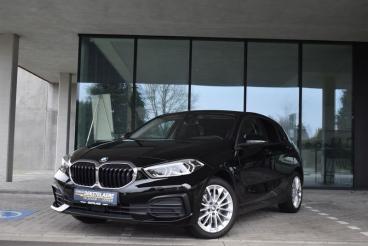 SPOTICAR Bmw Serie 1 118 At7 *navi*fullled*headupdisplay*zetelverwarming Occasions - Berline Essence Noir - Loppem - 1200370485_1
