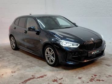 SPOTICAR Bmw Serie 1 S Reeks Hatch 3 116ia (80 Kw) - Occasions - Berline Essence Zwart - Mechelen - 1200371533_4