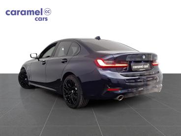 SPOTICAR Bmw Serie 3 30e Hybride Berline *carplay*m-alu 19 Occasions - Berline Hybride Rechargeable Blue - Roeselare - 1200372689_4