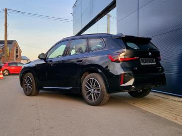 SPOTICAR Bmw X1 18i /// Pack M Tweedehands - Suv Benzine Black - Gembloux - 1200368686_3