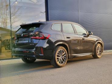 SPOTICAR Bmw X1 18i /// Pack M Tweedehands - Suv Benzine Black - Gembloux - 1200368686_4