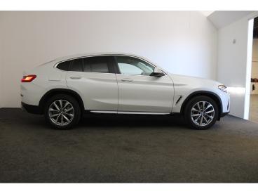 SPOTICAR Bmw X4 X-drive 2.0i Automaat *leder*pano Dak*open Dak*dab Tweedehands -  Benzine Blanc - Roeselare - 400352669_3