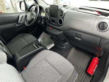 SPOTICAR Citroën Berlingo Multispace Xtr 15 Hdi Autom Occasions - Monospace Diesel White - Souvret - 1200364299_2