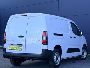 SPOTICAR Citroën Berlingo New / Xl / 130ch / Carplay Occasions - Monospace Diesel White - Rochefort - 1200364669_4