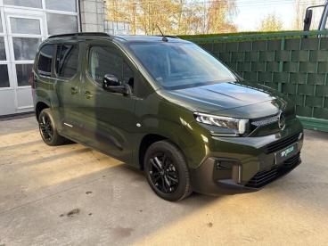 SPOTICAR Citroën Berlingo Max Versie Met Camera En Sensoren Achter Tweedehands - Monospace Benzine Vert - Torhout - 400365754_3
