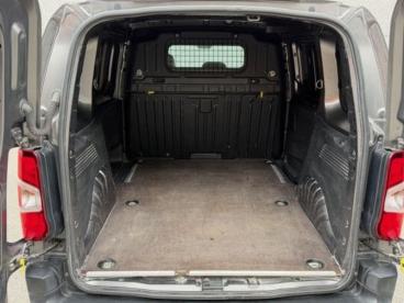 SPOTICAR Citroën Berlingo *gps*3pl*p Sens* 1.5 Hdi 75 Pk Club Occasions - Monospace Diesel Gris - Oostende - 1200375761_5