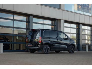 SPOTICAR Citroën Berlingo 3-zit - Benzine - Pack Winter - M - Camera - Tpo V Occasions -  Essence Zwart - Turnhout - 1200376934_4