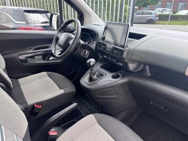 SPOTICAR Citroën Berlingo Shine 1.5 Bluehdi 130 Man 6 Occasions - Monospace Diesel Black - Sint-niklaas - 1200377429_2