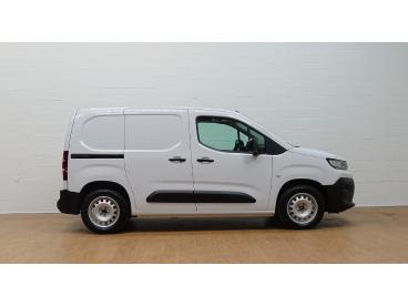 SPOTICAR Citroën Berlingo M Light 1.5 Bluehdi 100 S&s Man6 Tweedehands - Hatchback Diesel Wit - Diest - 1200391852_4