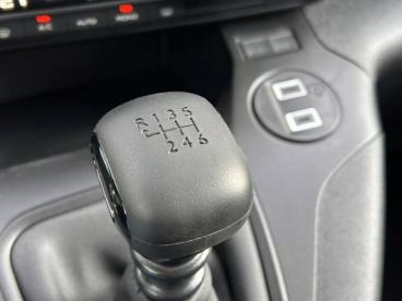 SPOTICAR Citroën Berlingo Feel | 8 Jaar Care Garantie Tweedehands - Monospace Benzine Grey - Geraardsbergen - 1200394434_4