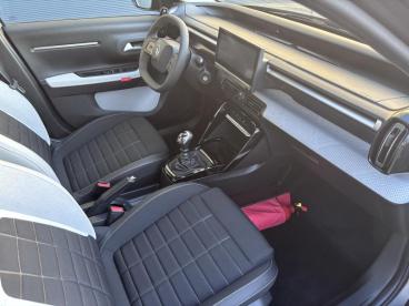 SPOTICAR Citroën C3 1.2 Turbo / Carplay / Manuel Occasions - Citadine Essence Grey - Marche-en-famenne - 1200366958_2