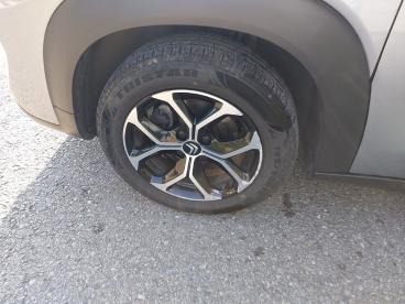 SPOTICAR Citroën C3 Aircross Plus 1.2 I 130ch  Automatique + Grip Control Occasions - Suv Essence Gris - Marcinelle - 400362881_5