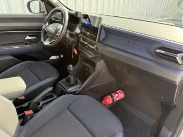 SPOTICAR Dacia Duster Iii Expression Lpg, Camera,apple Car Play,android* Occasions - Suv Gpl Beige - Waremme - 1200374989_2