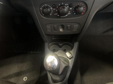 SPOTICAR Dacia Sandero 1.0 Benzine 73 Pk Man 5 Tweedehands - Suv Benzine Red - Sint-niklaas - 1200357534_4