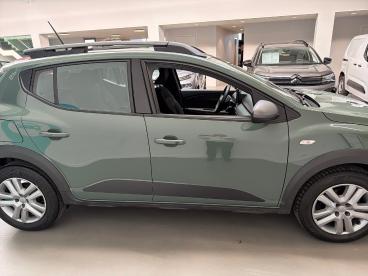 SPOTICAR Dacia Sandero 3 Tce 90 Cvt Stepway Expression Occasions - Suv Essence Vert - Drogenbos - 1200371494_4