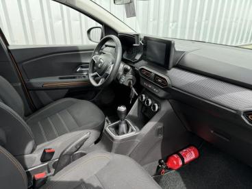 SPOTICAR Dacia Sandero Stepway Tce*12 Mois Garantie* Occasions - Suv Essence Orange - Waremme - 1200377727_2