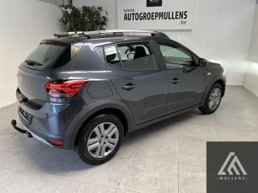 SPOTICAR Dacia Sandero Tce Stepway Ecog + Lpg 1ste Eigenaar Met Onderhoud Occasions - Suv Gpl Gris - Halen - 1200379035_2