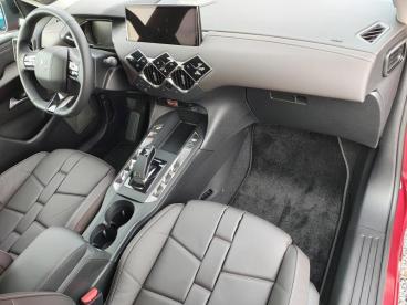 DS CERTIFIED Ds Ds 3 Etoile Tweedehands - Berline Hybrid Red - Libramont-chevigny - 364097_2