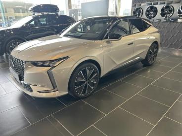 DS CERTIFIED Ds Ds 4 Rivoli E-tense 225 Tweedehands - Berline Oplaadbare Hybride Beige - Eupen - 369342_5