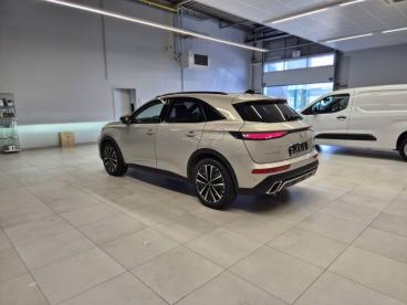 SPOTICAR Ds Ds 7 Crossback 1 E-tense 4x4 300 Opera Tweedehands -  Hybrid Beige - Wilrijk - 1200372000_3