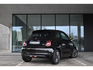 SPOTICAR Fiat 500 42 Kw - 117pk *black*navi*camera*dodehoek*elairco Occasions - Citadine Electrique Noir - Loppem - 400366919_2