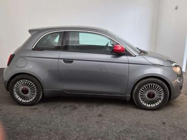 SPOTICAR Fiat 500 Red Electric 136pk Automaat 24kwh * Pack Plus *  V Occasions - Citadine Electrique Grey - Roeselare - 1200371272_4