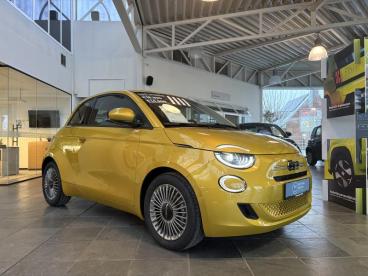 SPOTICAR Fiat 500 Hybrid Torino Hb Occasions - Citadine Essence Yellow - Roeselare - 1200371329_1