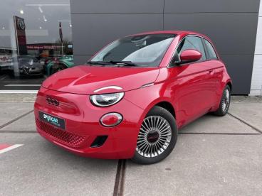 SPOTICAR Fiat 500 E Red 95pk Occasions - Citadine Electrique Red - Turnhout - 1200372821_1