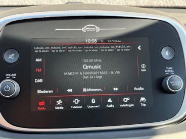 SPOTICAR Fiat 500x *ac*car Play* 1.5 Benz/hybride 130 Pk Tweedehands - Suv Hybrid Rouge - Oostende - 1200366056_5