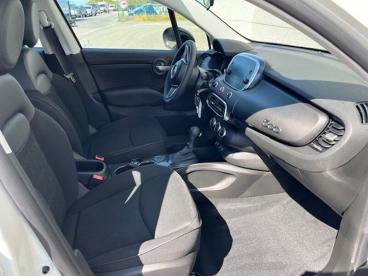 SPOTICAR Fiat 500x *ac*car Play* 1.5 Benz/hybride 130 Pk Tweedehands - Suv Hybrid Blanc - Oostende - 1200366062_2