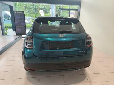SPOTICAR Fiat 600 1200 Hybrid Automaat* Tech Pack * Pack Comfort * Tweedehands -  Benzine Vert - Kortrijk - 400362983_3