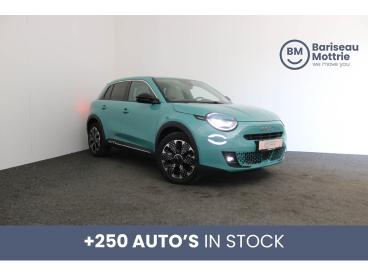 SPOTICAR Fiat 600 La Prima Hybrid 136pk *leder*dab*gps*camera+sensor Tweedehands -  Benzine Bleu - Brugge - 400363816_1
