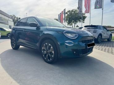 SPOTICAR Fiat 600 Hybrid 136pk Tweedehands -  Hybrid Blauw - Geel - 1200363902_2