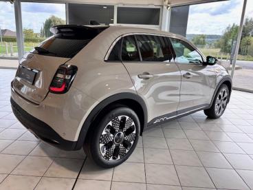 SPOTICAR Fiat 600 La Prima Hybrid/gps/winterpack/camera/carplay Tweedehands - Berline Hybrid Grijs - Kluisbergen - 1200364087_2