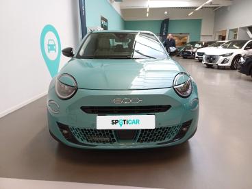 SPOTICAR Fiat 600 1 1.2 Hybrid 100cv Dct - Occasions -  Essence Rose - Drogenbos - 1200366276_2