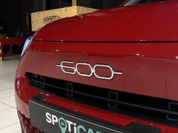 SPOTICAR Fiat 600 Mhev Tweedehands -  Benzine Red - Gilly - 1200372902_4