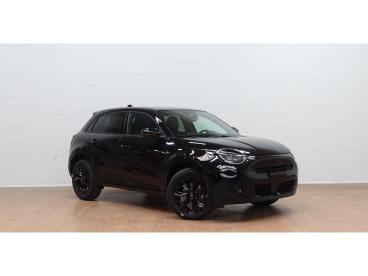 SPOTICAR Fiat 600 1.2 Hybrid 145cv Dct Sport Occasions - Hatchback Hybride Zwart - Aarschot - 1200388760_2