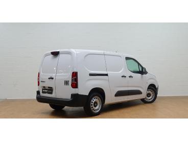 SPOTICAR Fiat Doblo 1.5 Bluehdi 130 L2 Heavy Automaat Occasions -  Diesel Wit - Hasselt - 1200383833_3
