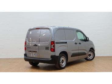 SPOTICAR Fiat Doblo 1.5 Bluehdi 100 Bvm6 L1 Light Occasions - Hatchback Diesel Grijs - Aarschot - 1200388770_3