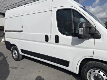 SPOTICAR Fiat Ducato 3 2.2 Multijet 140 Cv L2h2 35 At9 - Occasions - Hatchback Diesel Blanc - Drogenbos - 1200391866_4