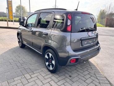 SPOTICAR Fiat Panda Cross Hybrid Occasions - Monospace Hybride Grijs - Kluisbergen - 1200372737_2