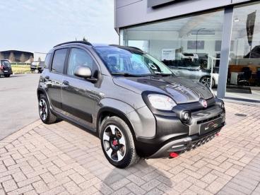 SPOTICAR Fiat Panda Hybride Cross/carplay Tweedehands - Monospace Hybrid Grijs - Kluisbergen - 1200374951_1