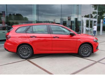 SPOTICAR Fiat Tipo Sw 1.0 Firefly 100 Pk Occasions - Berline Essence Red - Turnhout - 1200324624_5