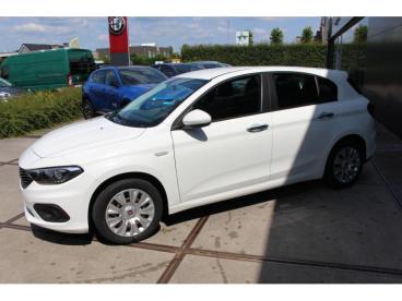 SPOTICAR Fiat Tipo Hb Easy 1.3 Diesel Tweedehands - Berline Diesel White - Turnhout - 1200359070_2