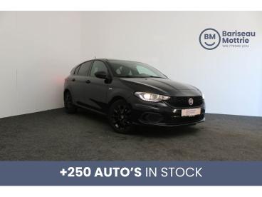 SPOTICAR Fiat Tipo 1.4 Benzine Street *radio*gps*sensoren Achter* Occasions - Berline Essence Bleu - Roeselare - 400367036_1
