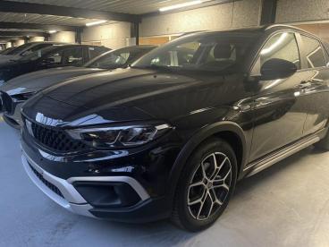 SPOTICAR Fiat Tipo Cross Tweedehands - Berline Hybrid Black - Gent - 1200367263_1