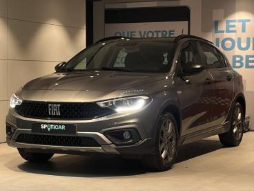 SPOTICAR Fiat Tipo Cross Tweedehands - Berline Benzine Grey - Gilly - 1200373291_1